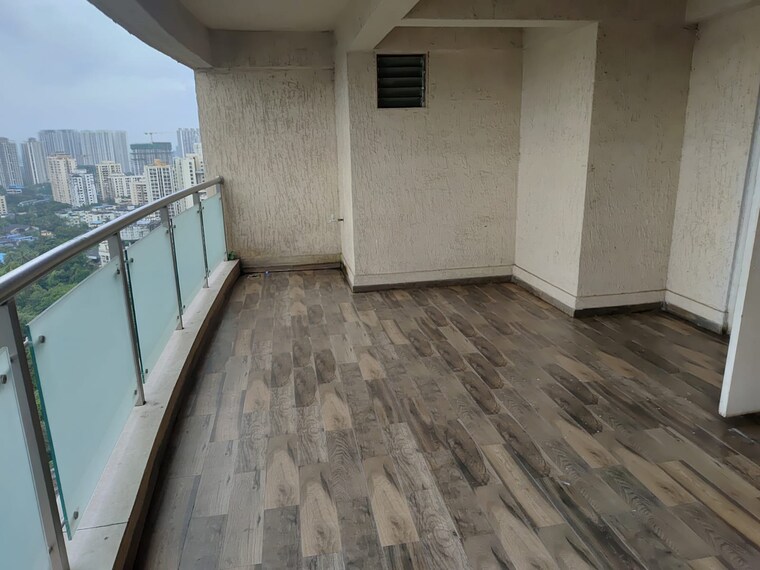 Balcony, dosti-imperia-phase-i 5 Bedroom 2500 Sq.Ft. Apartment In Ghodbunder Road Thane 9360081