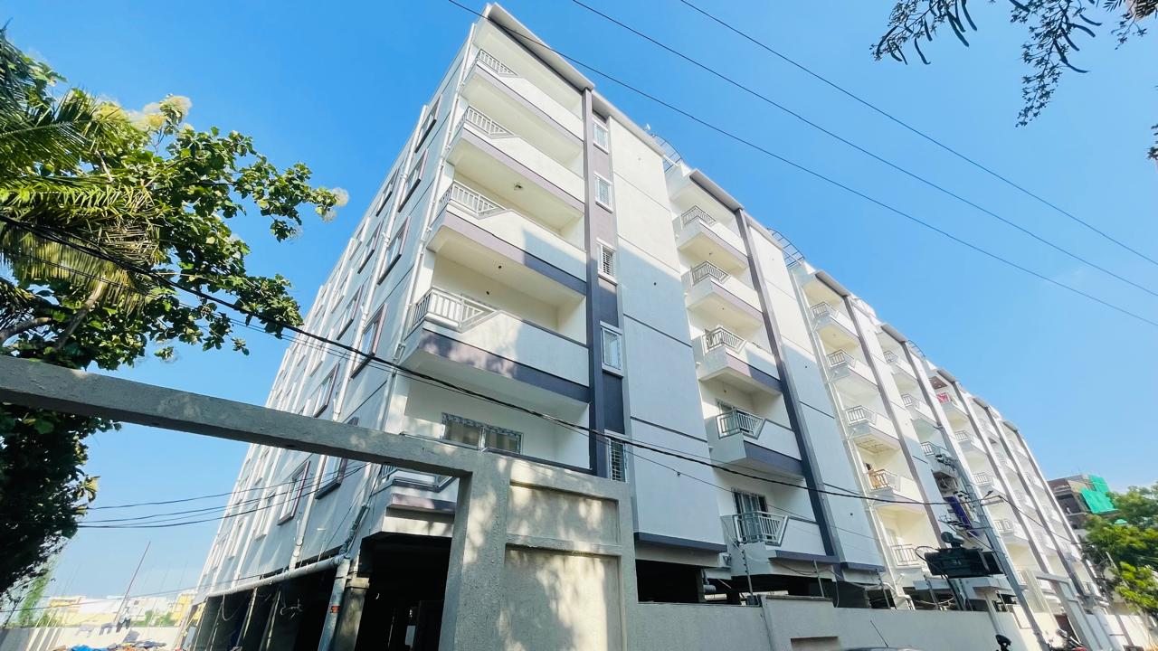 3 BHK Apartment For Sale in The Breez 