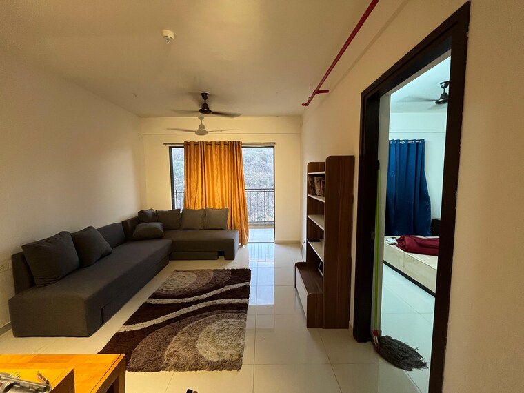 Living Room, shapoorji-pallonji-vanaha-golfland 2.5 Bedroom 950 Sq.Ft. Apartment In Bavdhan Pune 9360110