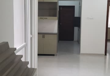 Room in 3 BHK Apartment at Pavani Laxmi Nivas, Madhapur – for Rent