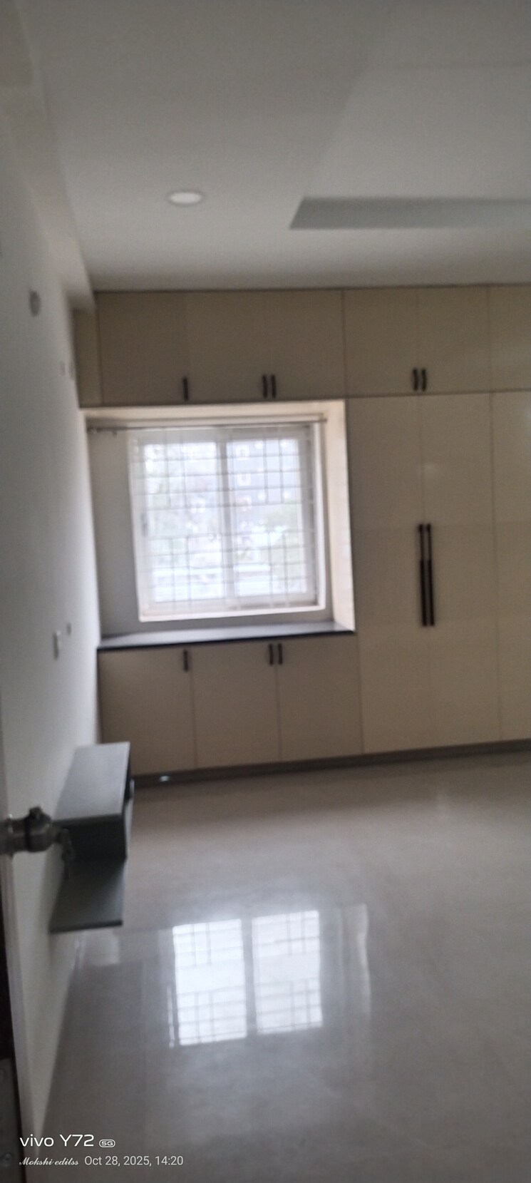 Room, pavani-laxmi-nivas 3 Bedroom 1901 Sq.Ft. Apartment In Madhapur Hyderabad 9360147