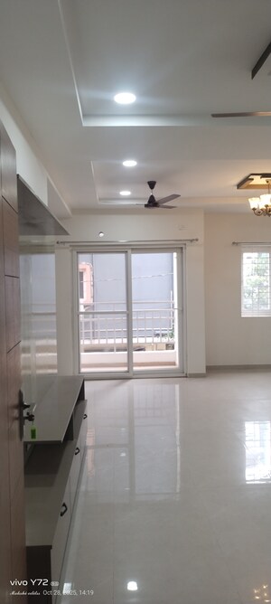 Room in 3 BHK Apartment at Pavani Laxmi Nivas, Madhapur – for Rent