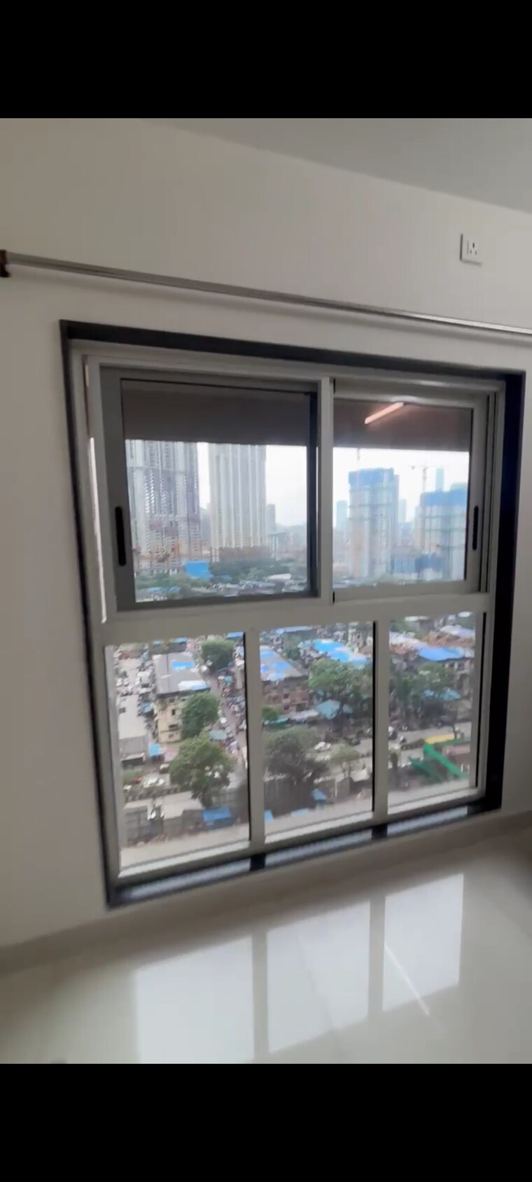 Room, bhatta-chawl 2 Bedroom 550 Sq.Ft. Apartment In Worli Mumbai 9360152