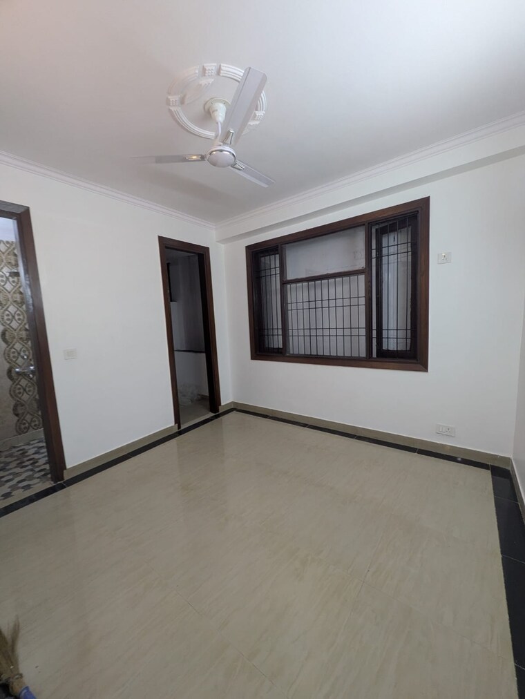 Room, panchsheel vihar 2 Bedroom 750 Sq.Yd. Builder Floor In Panchsheel Vihar Delhi 9360180
