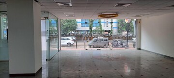 Parking in  Showroom at Central Plaza Santacruz East, Santacruz East – for Rent
