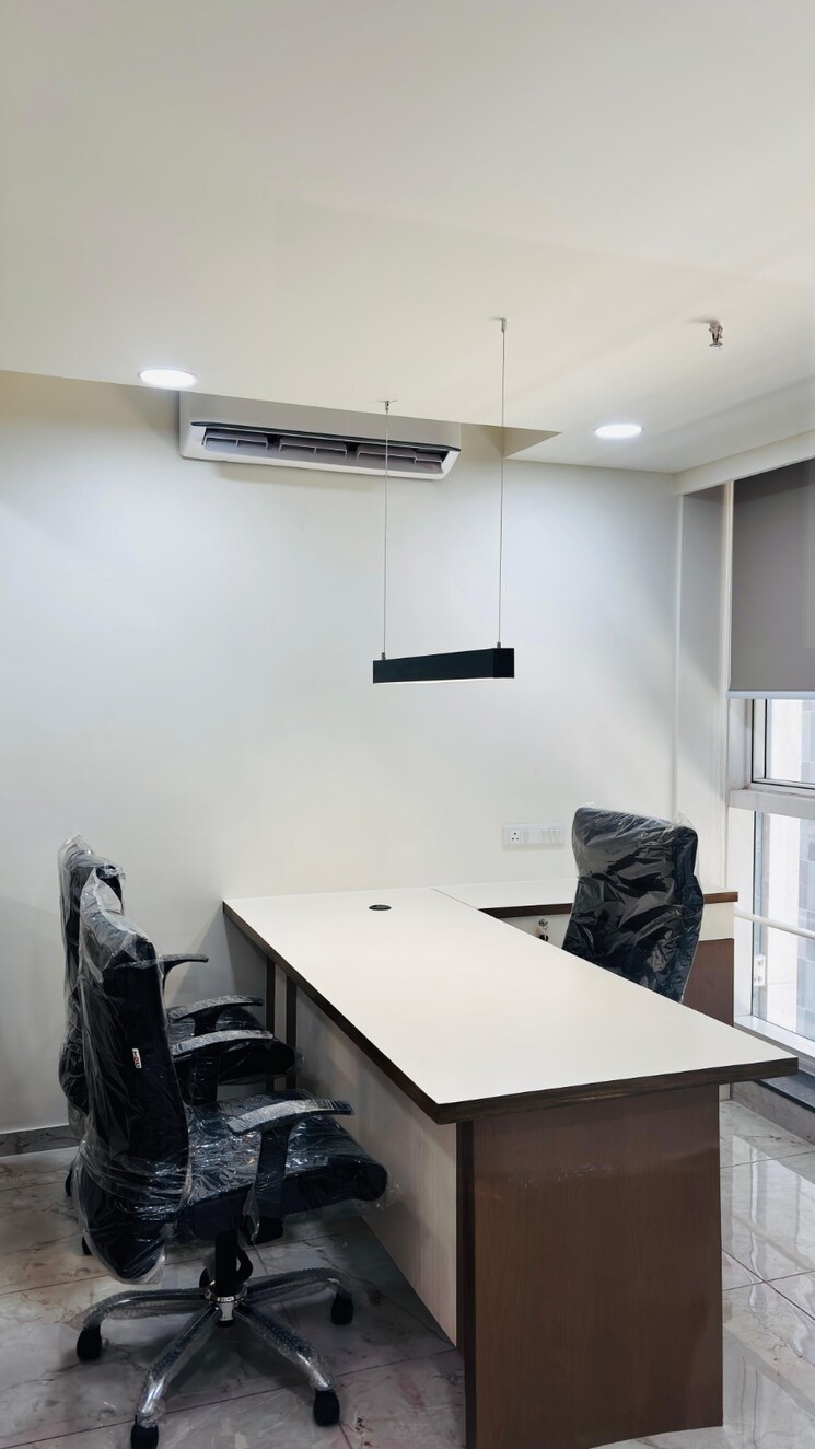 Team Area, sankalp-square-3 Commercial Office Space 1411 Sq.Ft. In Thaltej Ahmedabad 9360182