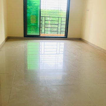 Room in 3 BHK Builder Floor at Karave – for Rent