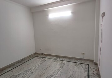 Room in 3 BHK Builder Floor at Neb Sarai – for Rent