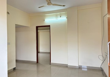 Room in 2 BHK Independent House at Bellandur – for Rent