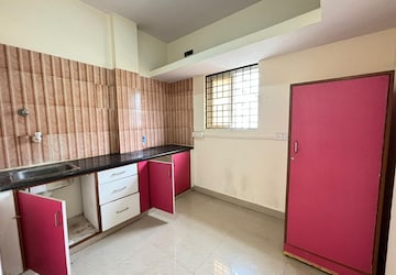 Room in 2 BHK Independent House at Bellandur – for Rent