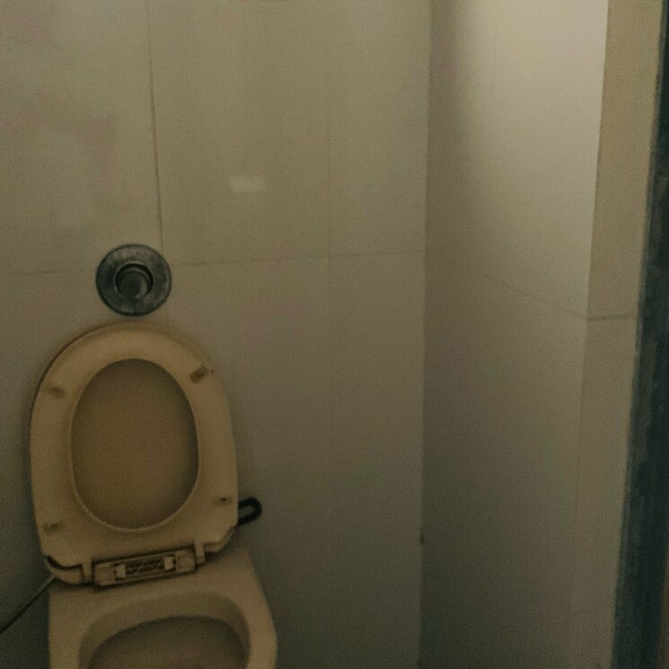 Bathroom, karave 3 Bedroom 1220 Sq.Ft. Builder Floor In Karave Navi Mumbai 9360368