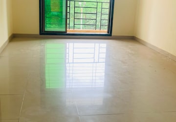 Room in 3 BHK Builder Floor at Karave – for Rent