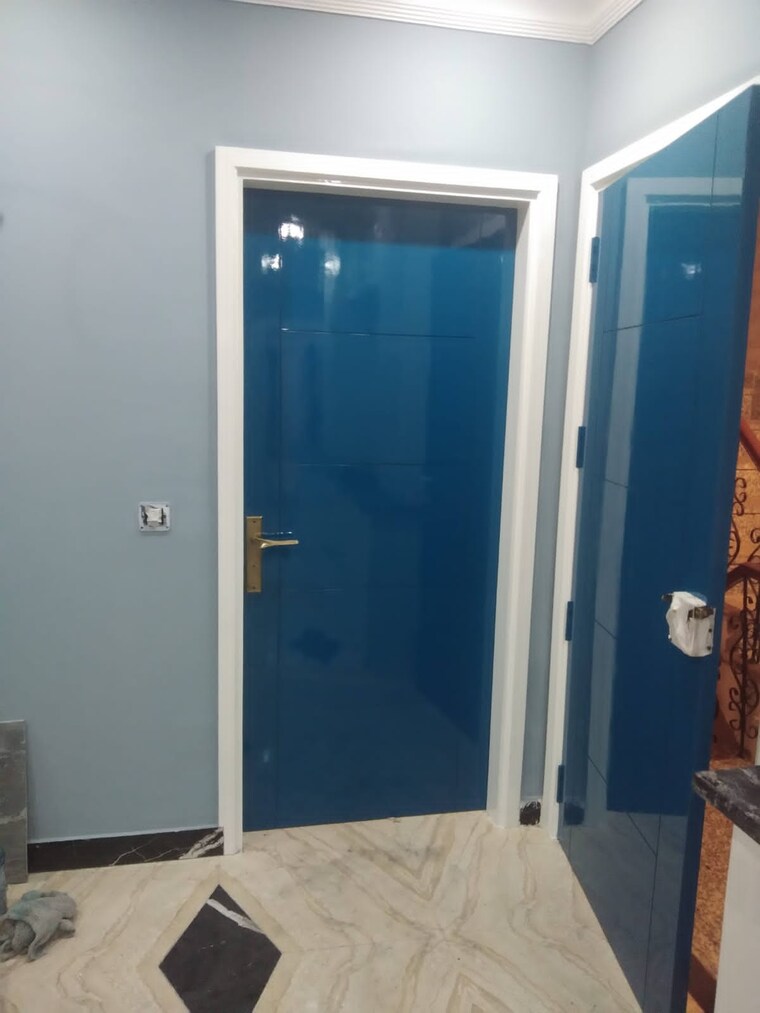 undefined, east of kailash 3 Bedroom 125 Sq.Yd. Builder Floor In East Of Kailash Delhi 9360336