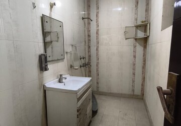 Bathroom in 4 BHK Builder Floor at Sainik Colony – for Rent