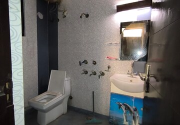 Bathroom in 4 BHK Builder Floor at Sainik Colony – for Rent