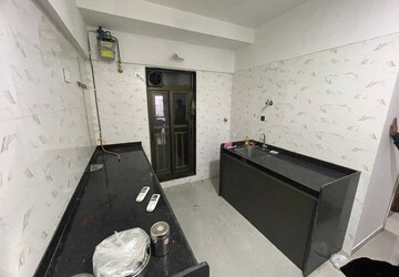 Team Area in 1 BHK Apartment at Roha Vatika, Kurla East – for Rent