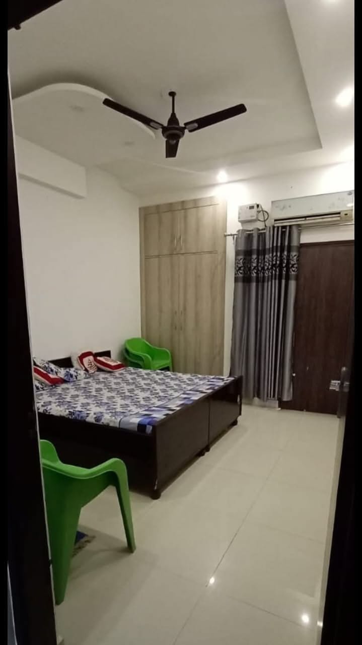 2 BHK Apartment For Rent in Lohgarh