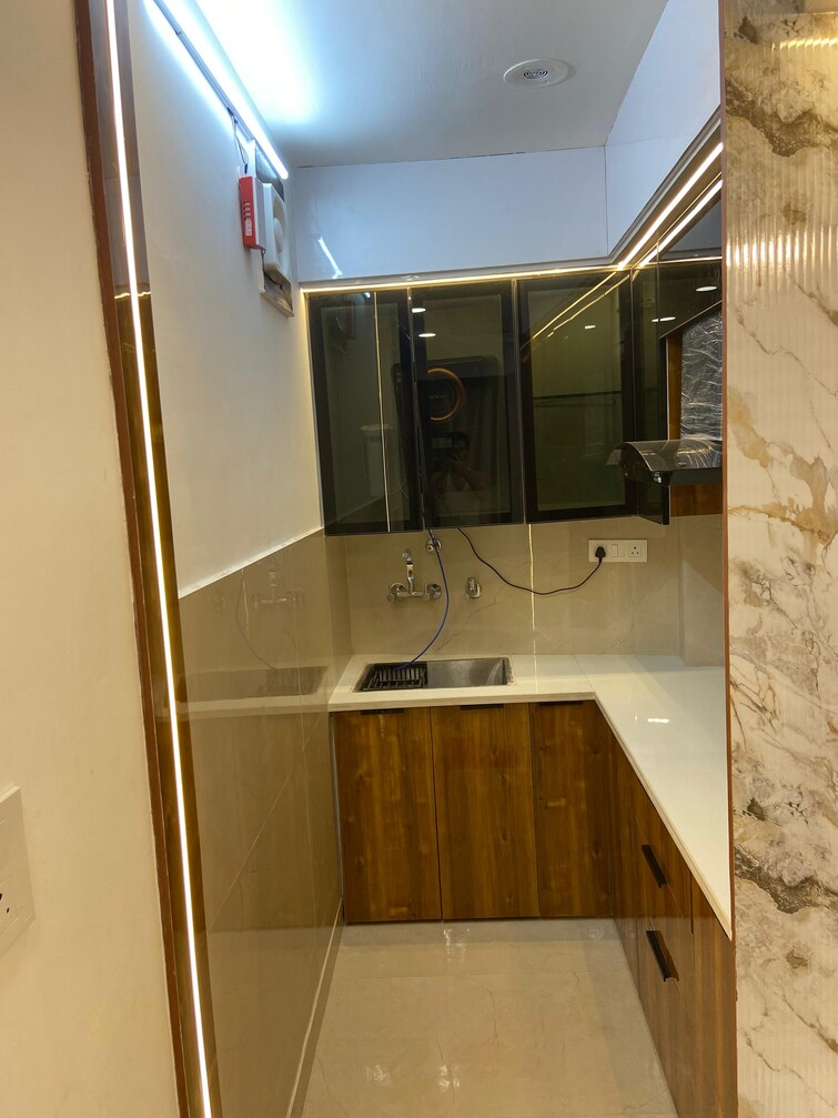 Cover Image, dwarka mor 2 Bedroom 750 Sq.Ft. Builder Floor In Dwarka Mor Delhi 9360429