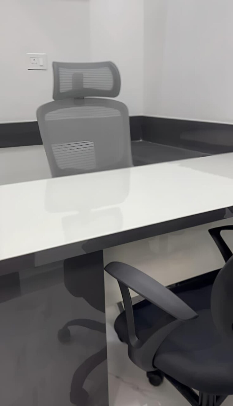 Team Area, mani-casadona Commercial Office Space 480 Sq.Ft. In New Town Kolkata 9360449