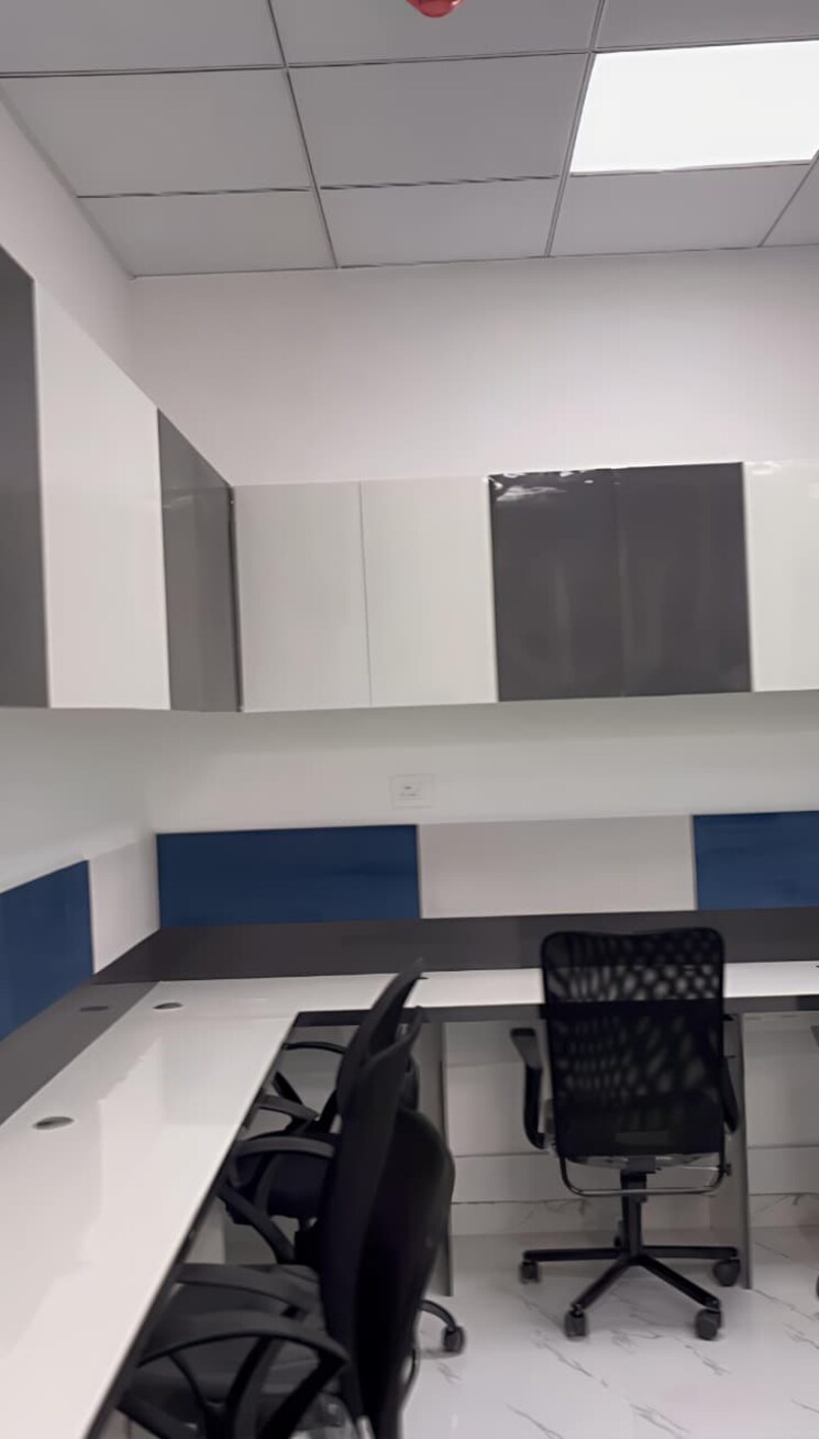 Team Area, mani-casadona Commercial Office Space 480 Sq.Ft. In New Town Kolkata 9360449