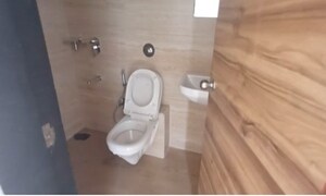 Bathroom in 4 BHK Apartment at Heritage Solitaire, Chembur – for Rent