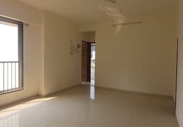 Living Room in 4 BHK Apartment at Heritage Solitaire, Chembur – for Rent
