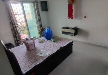 Bedroom in 1 BHK Apartment at Purushottam Park, Kavesar – for Rent