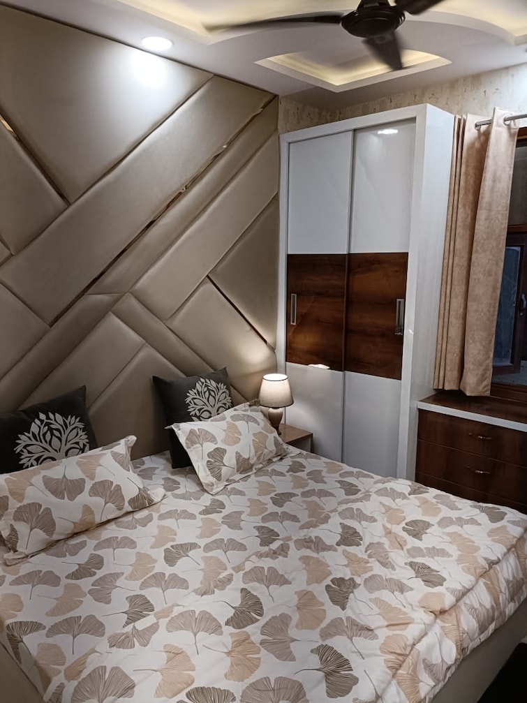 Cover Image, dwarka mor 3 Bedroom 900 Sq.Ft. Builder Floor In Dwarka Mor Delhi 9360594