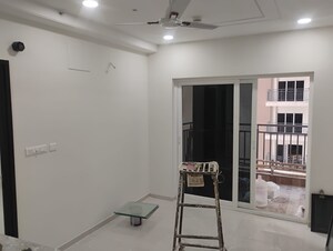 Room in 2 BHK Apartment at Rajapushpa Provincia, Narsingi – for Rent