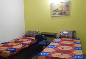 Bedroom in  Pg at Sector 62 – for Rent
