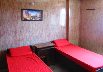 Bedroom in  Pg at Sector 62 – for Rent