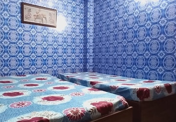 Bedroom in  Pg at Sector 62 – for Rent