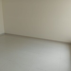 Room in 1 BHK Apartment at Swastik Residency 1, Kavesar – for Rent