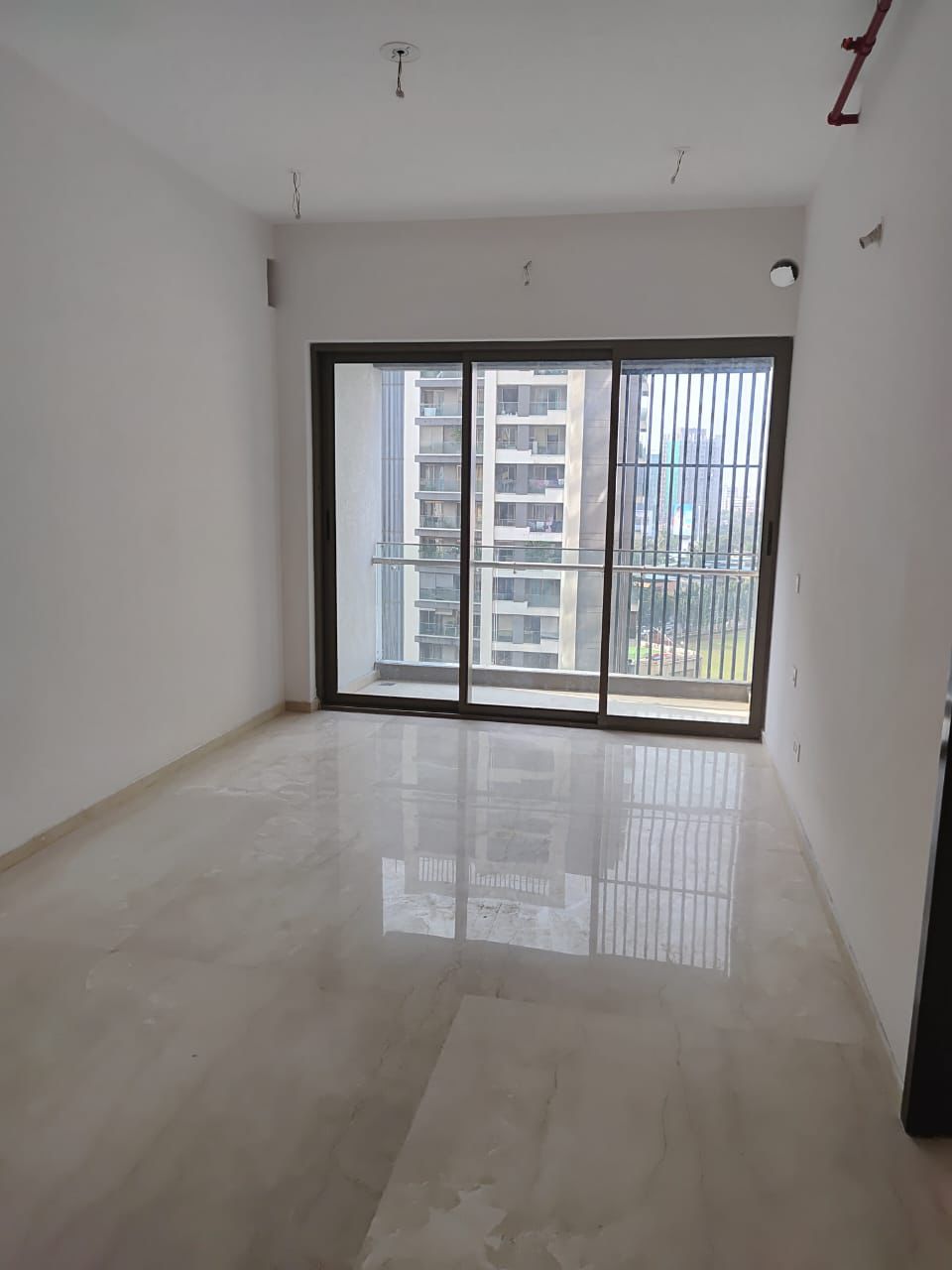 2 BHK Apartment For Rent in Adani Ten BKC