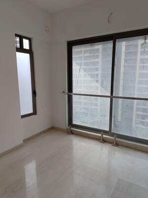Room in 2 BHK Apartment at Adani Ten BKC, Bandra East – for Rent