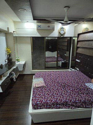 Bedroom in 4 BHK Apartment at Unique Shanti The Skyline, Mira Road – for Sale