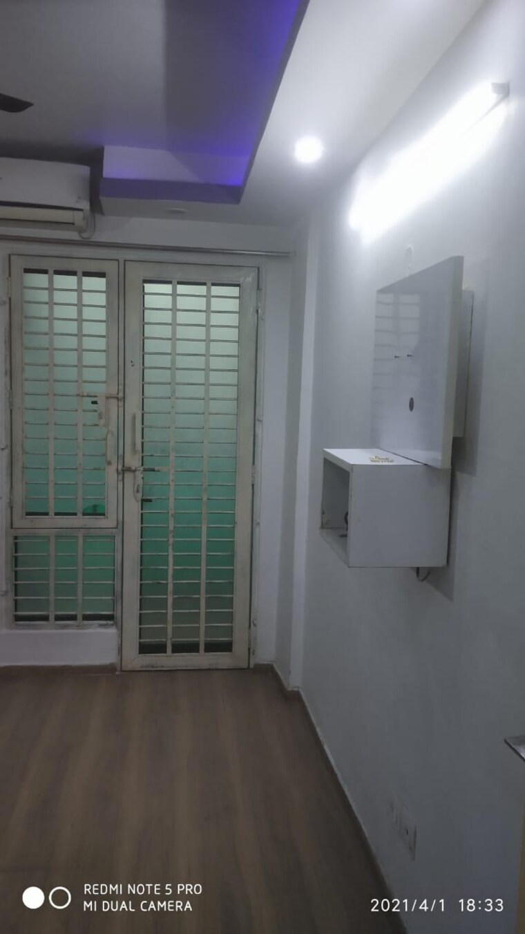 Room, logix-blossom-county 2 Bedroom 1040 Sq.Ft. Apartment In Sector 137 Noida 9360892