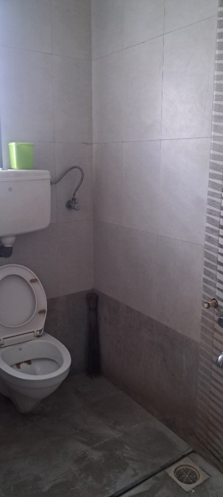 Bathroom, aroma-apartment 1 Bedroom 600 Sq.Ft. Apartment In Wakad Pune 9360918