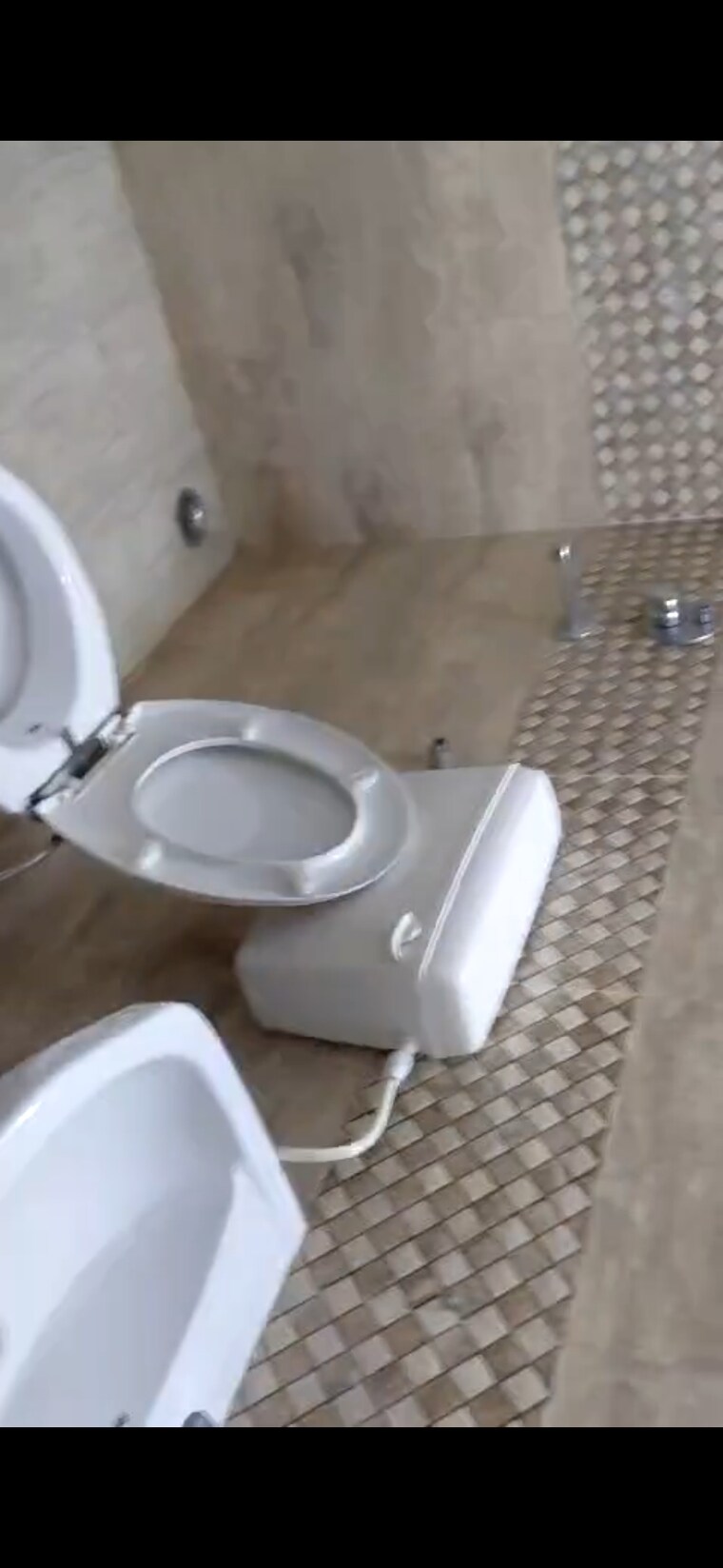 Bathroom, omega-orchid-heights 3 Bedroom 1500 Sq.Ft. Apartment In Faizabad Road Lucknow 9361340