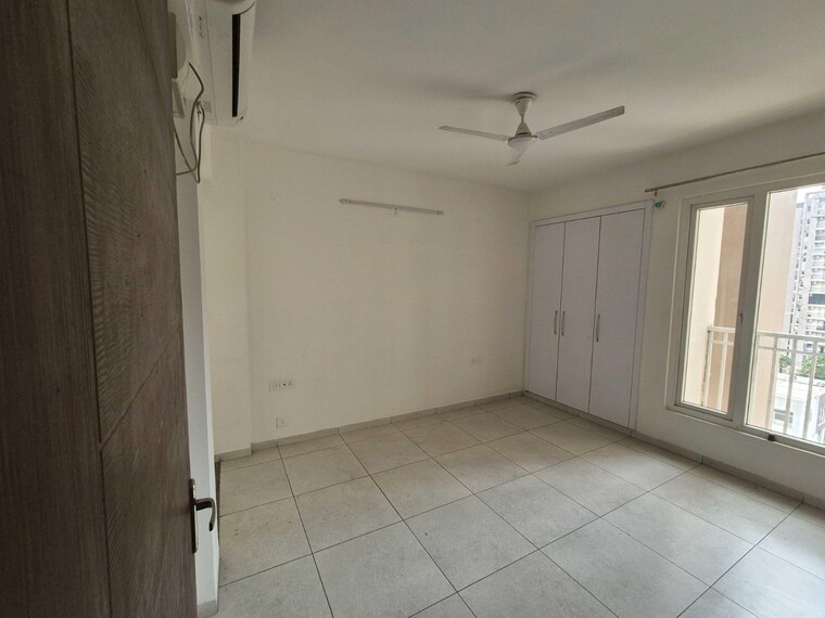 Room, motiaz-royal-citi 3 Bedroom 1910 Sq.Ft. Apartment In Ambala Highway Zirakpur 9360826