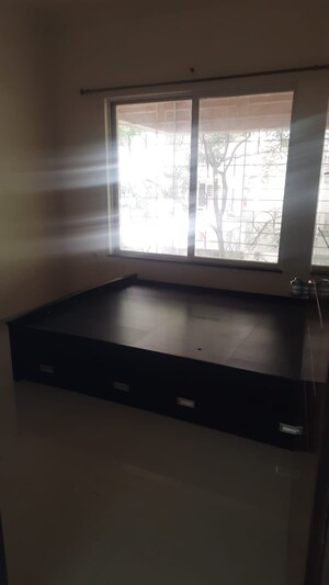 Room in 2 BHK Apartment at GK Peace Valley, Pimple Saudagar – for Rent