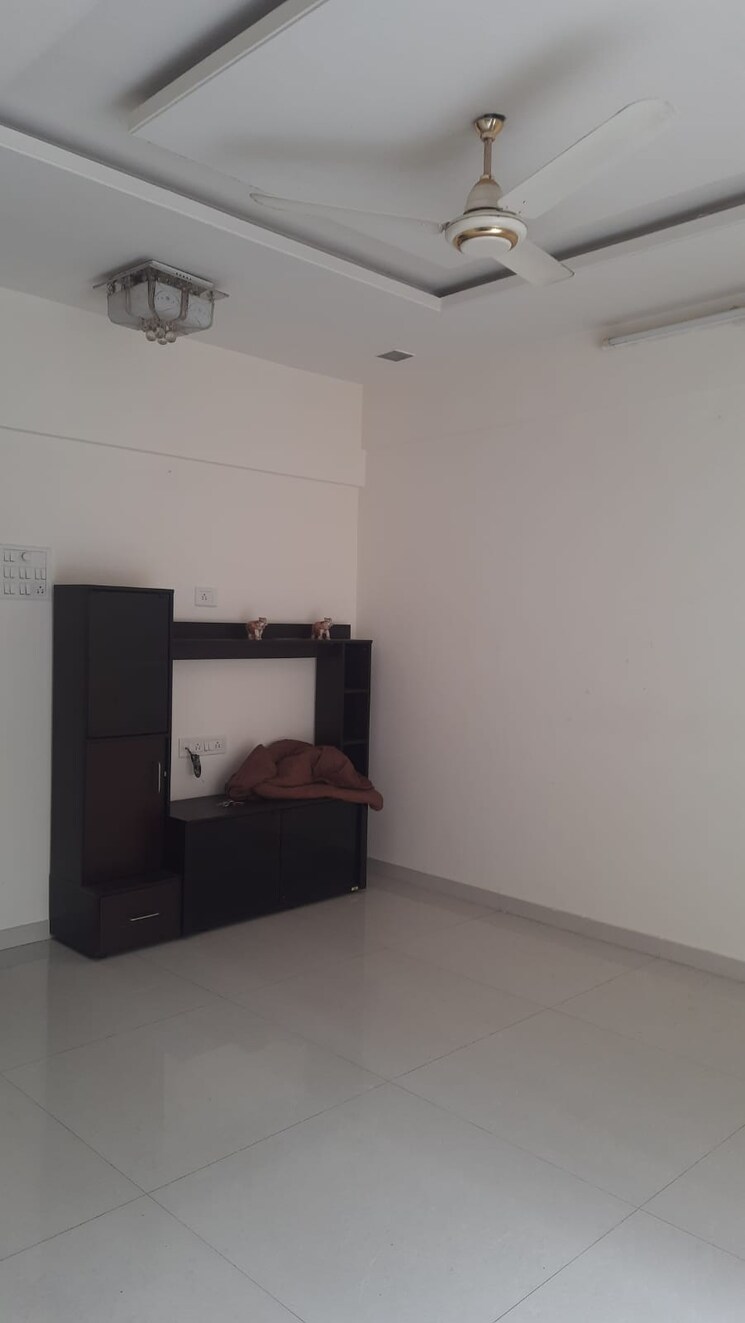Room, gk-peace-valley 2 Bedroom 931 Sq.Ft. Apartment In Pimple Saudagar Pune 9360801