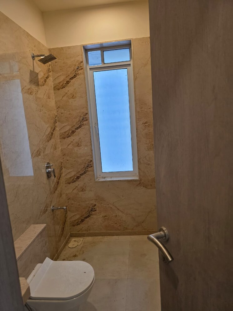 Bathroom, avron-v 4 Bedroom 1820 Sq.Ft. Apartment In Chembur Mumbai 9360895