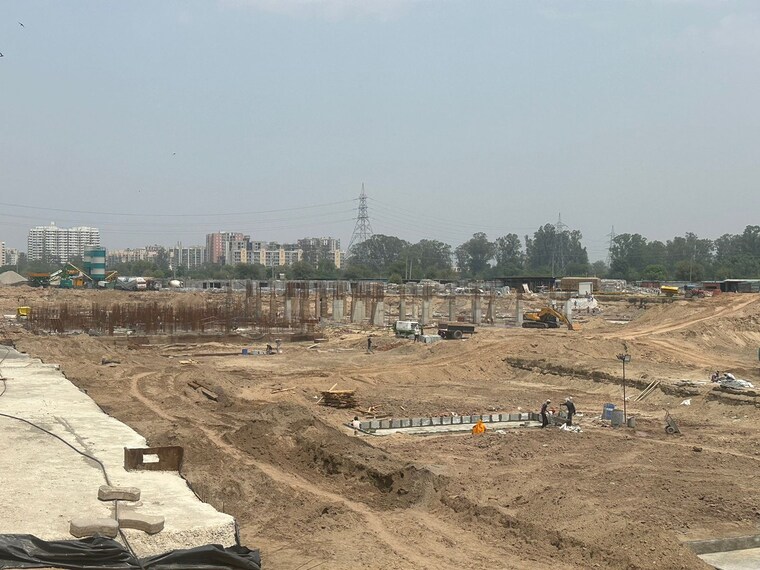 Exterior View, ghazipur 3 Bedroom 1870 Sq.Ft. Apartment In Ghazipur Zirakpur 9360883