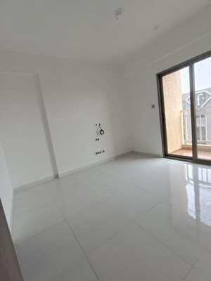 Room in 3 BHK Apartment at Bramhacorp The Collection, Kalyani Nagar – for Sale