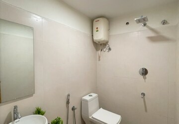 Bathroom in 2 BHK Builder Floor at Sindhi Colony – for Rent