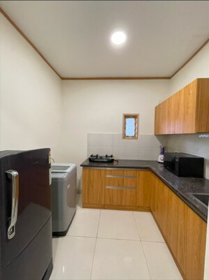 Kitchen in 2 BHK Builder Floor at Sindhi Colony – for Rent