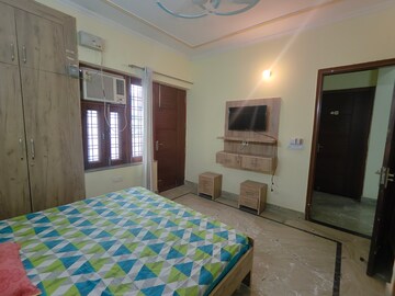 Bedroom in 3 BHK Builder Floor at Ardee City, Sector 52 – for Rent