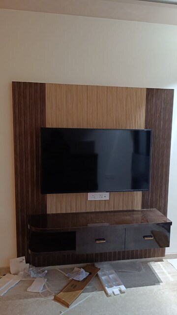 Furnished Amenities in 2 BHK Apartment at Piramal Mahalaxmi, Mahalaxmi – for Rent