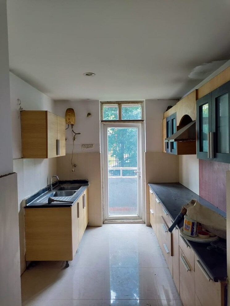 Kitchen, banjarawala 3 Bedroom 1800 Sq.Ft. Builder Floor In Banjarawala Dehradun 9361066